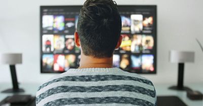 Na co zwrócić uwagę, wybierając ofertę telewizji?