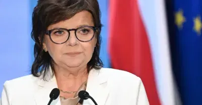 I. Leszczyna ma przeprosić M. Warchoła i wpłacić 10 tys. zł na dziecięce hospicjum