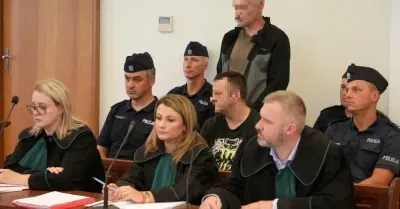 Białystok: proces oskarżonych o przemyt dronami nielegalnych papierosów