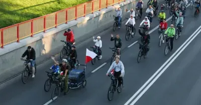X Peleton Pamięci w Białymstoku - o historii podczas przejazdu rowerami
