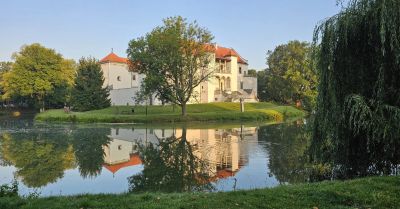 Wrzesień w Muzeum Ludowych Instrumentów Muzycznych w Szydłowcu - koncerty, wystawy i bezpłatne zwiedzanie